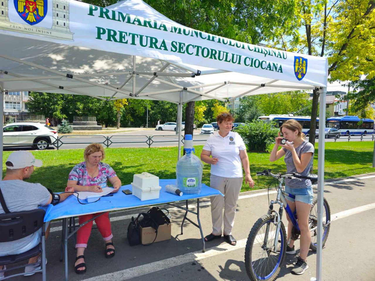 Corturi anticaniculă în Chișinău