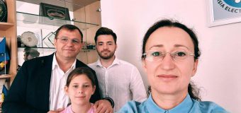 Andrei Năstase a colectat semnăturile și le-a prezentat CEC