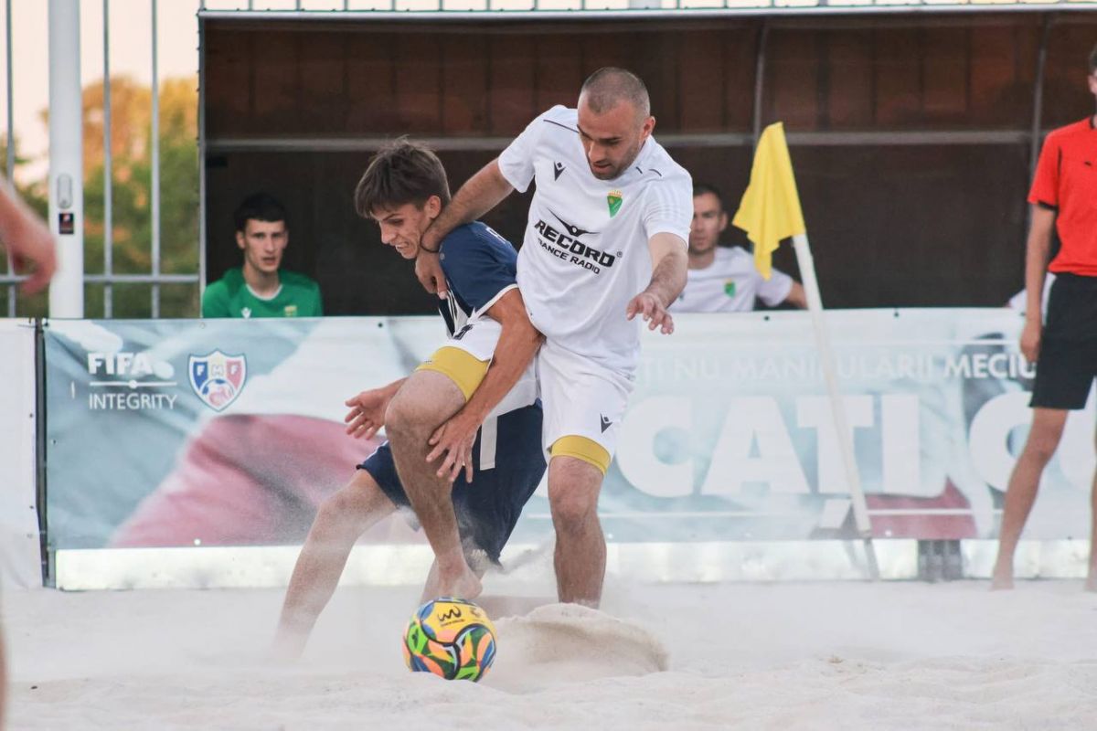 Fotbal pe plajă. S-au stabilit semifinalistele Cupei Moldovei 2025