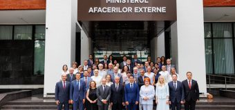 A fost lansat timbrul „30 de ani de la aderarea Republicii Moldova la Consiliul Europei”