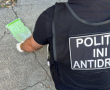 Mii de pastile Ecstasy introduse în țară prin contrabandǎ – ridicate de ofițerii antidrog