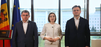 (VIDEO) Conducerea țării, de Ziua Constituției: Constituția ne garantează că soarta Moldovei nu se decide de alții, ci de noi