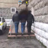 Taximetrist – trimis în judecată pentru exploatarea sexuală a opt adolescente, cărora le oferea chirie gratuită