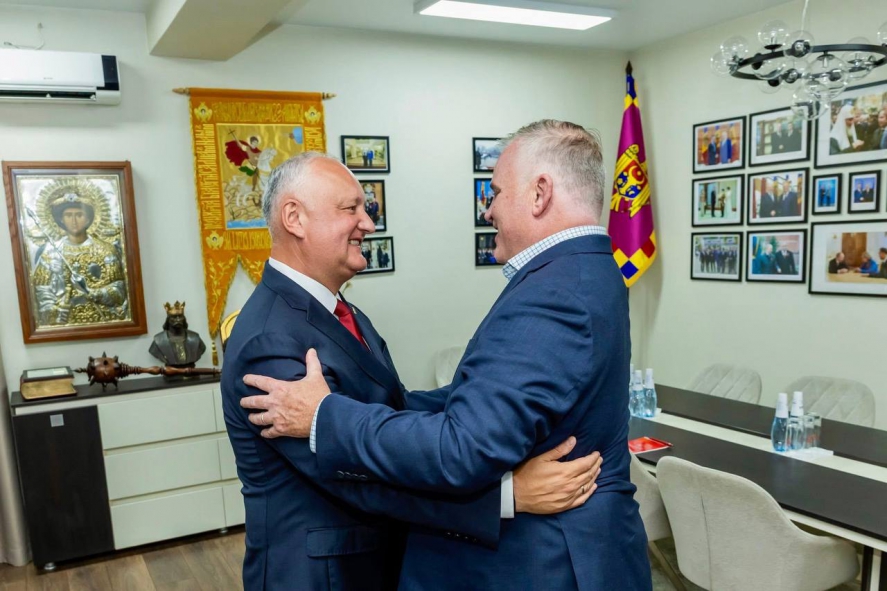 Igor Dodon s-a întâlnit cu „vechiul său prieten”