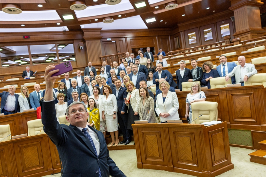 Igor Grosu: Vreau să aduc mulțumiri colegilor care și-au îndeplinit munca cu responsabilitate, onest și în interesul cetățeanului