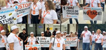 „Inima Moldovei” a protestat la sediul PAS: „Ei atacă nu doar partidul, ci și procesul de unificare a opoziției”