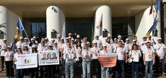 Protest – la Parlament! Partidul Republican „Inima Moldovei” a cerut introducerea unei pedepse de 15 ani de închisoare pentru falsificarea alegerilor în Codul Penal