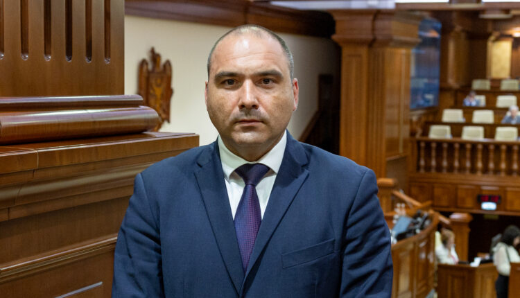 Valentin Roșca a fost numit în funcția de adjunct al Avocatului Poporului