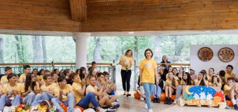 Maia Sandu s-a întâlnit cu o sută de copii și tineri, participanți ai celei de-a doua ediții a taberei DOR