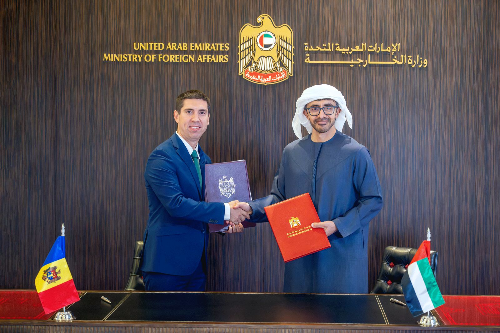 Cetățenii moldoveni vor putea călători fără vize în Emiratele Arabe Unite