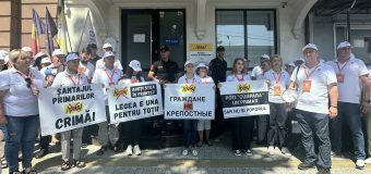 „Inima Moldovei” a protestat la sediul PAS și a cerut excluderea partidului din alegeri