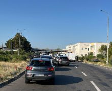 Trafic intens la punctul de trecere a frontierei Leușeni