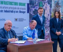 Ion Ceban a semnat contractul de finanțare cu BERD a Proiectului de dezvoltare a infrastructurii urbane a municipiului Chișinău