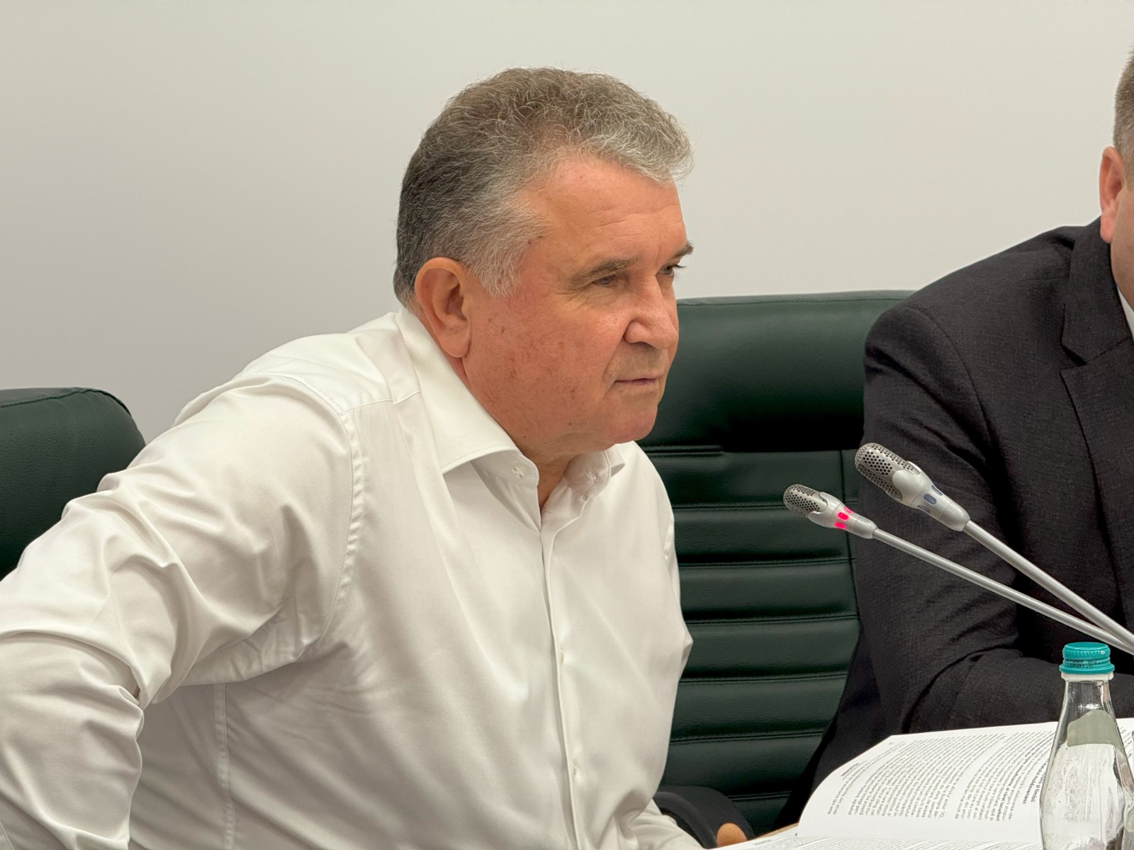Vasile Chirtoca – la dezbaterile inițiate de Alianța MOLDOVENII: Avem nevoie de o nouă Constituție, care să restabilească temeliile juridice ale existenței Moldovei