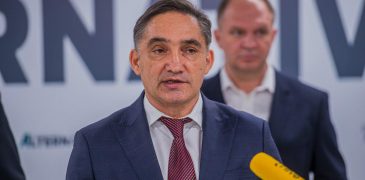 Alexandr Stoianoglo știe de unde statul poate obține bani: Cadourile de stat – nu la muzeu, ci la licitație