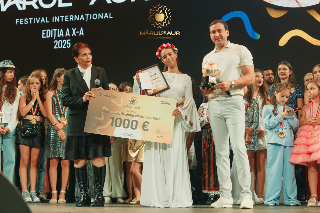 Festivalul-concurs Internațional „Mărul de Aur” – o istorie de peste un deceniu și nume sonore lansate pe scena internațională