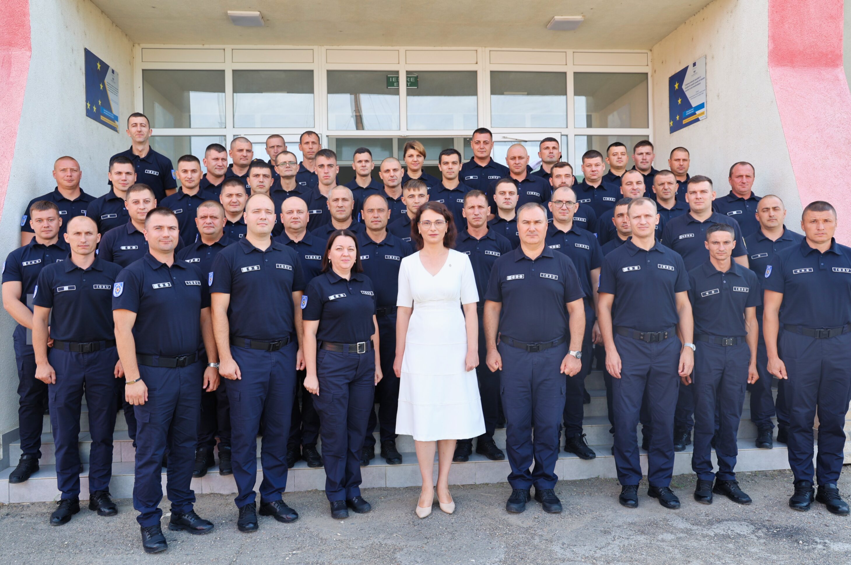 Pompierii moldoveni, distinși pentru participarea la misiunea internațională de stingere a incendiilor din Grecia