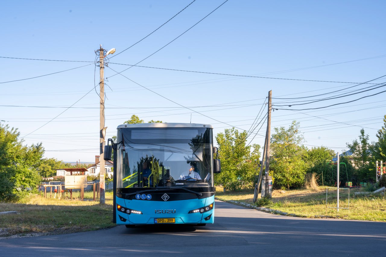 Numărul călătorilor și a rutelor de transport public municipal din Chișinău, în creștere