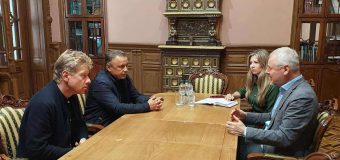 Perspectivele avansării proiectului de reconstrucție a Filarmonicii Naționale discutate de ministrul Culturii cu arhitectul german câștigător al concursului