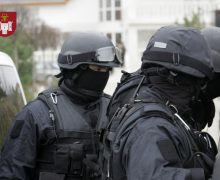Percheziții la 4 penitenciare din țară
