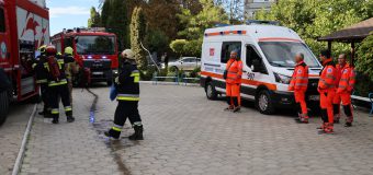 Intervenția pompierilor pe strada Sprâncenoaia din capitală