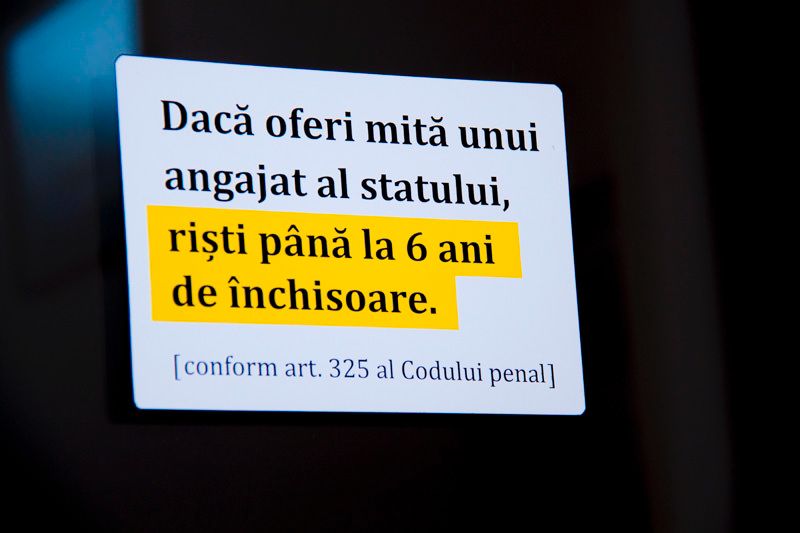 Tentativă de corupere dejucată la Punctul de trecere a frontierei „Leușeni”