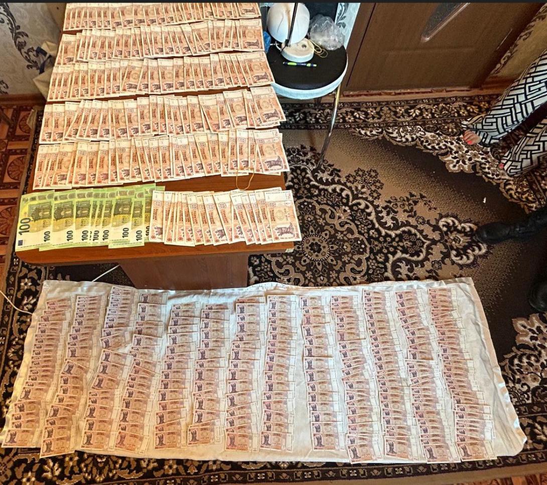 Peste 40 de percheziții în dosarul privind coruperea alegătorilor și finanțarea ilegală a partidelor