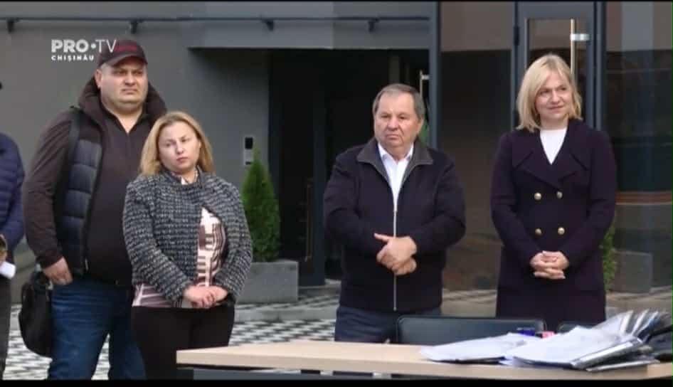 (FOTO) Încă două blocuri aflate în paragină finalizate grație procedurii de insolvabilitate gestionată de administratorul autorizat Irina Selevestru