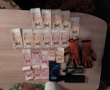 Cinci persoane bănuite de comiterea unui furt au fost reținute