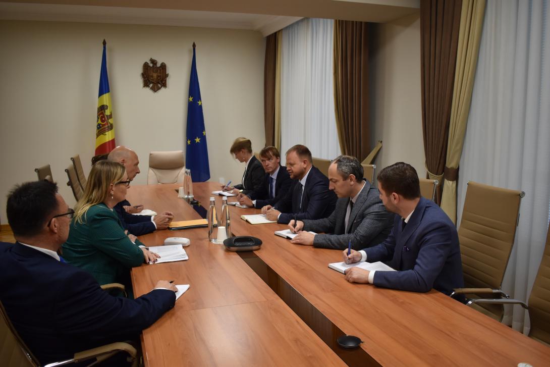 Vicepremierul pentru reintegrare a discutat cu reprezentantul special al Președinției în exercițiu a OSCE pentru procesul de reglementare transnistreană