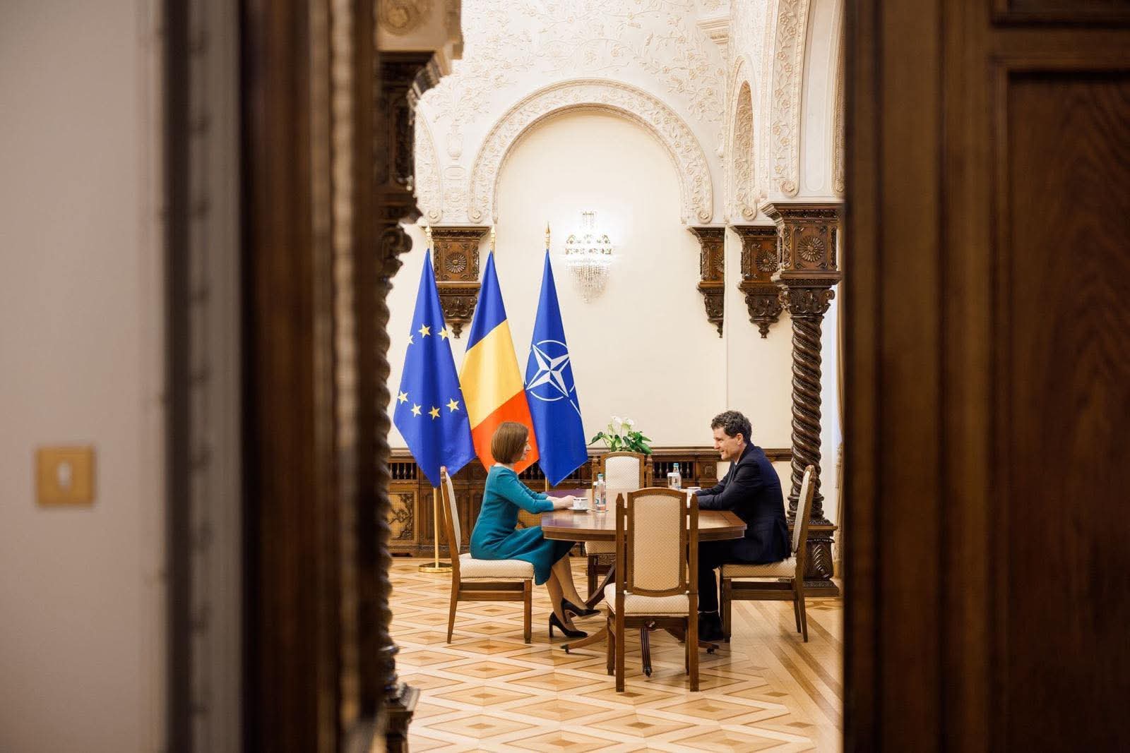 Maia Sandu a avut o discuție cu Președintele României