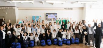 Fotbal în Școli. Elevii Liceului Teoretic „N.V.Gogol” au primit echipament sportiv