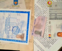 Polițist și medic din Hâncești – bănuiți de falsificarea adeverinței medicale pentru permis auto