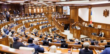 Parlamentul se va convoca în ședință vineri