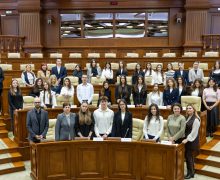 „Lege pentru TINEri” – exercițiu de simulare a procesului legislativ, lansat de Parlament