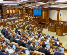 Rectificarea bugetului de stat pentru anul 2025, votată în prima lectură de Parlament