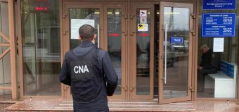 CNA investighează o schema de corupție cu diplome false în domeniul chirurgiei estetice