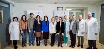 Trei spitale raionale din Moldova utilizează și stochează energie solară fotovoltaică