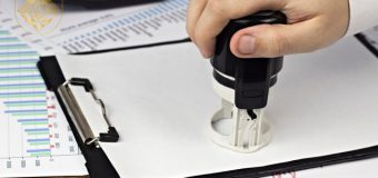 Administrator de întreprindere – condamnat la 11 ani de închisoare pentru delapidare de peste 1 milion de lei. Contabilul-șef – 10 ani după gratii