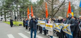 PSRM cere demisia conducerii Ministerului Educației