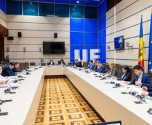 Parlamentul a stabilit ordinea de zi a ședințelor pentru următoarele 2 săptămâni