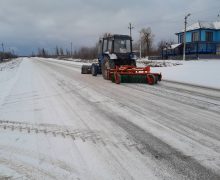 Drumarii au intervenit pe parcursul nopții pe drumurile naționale