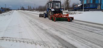 Drumarii au intervenit pe parcursul nopții pe drumurile naționale