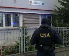 Șapte persoane, inclusiv conducători din cadrul Direcției Locativ-Comunale Chișinău, reținute de CNA într-un dosar de corupție ce vizează achizițiile publice