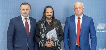 Oaspete din Franța la Parlament. Igor Dodon: Sperăm că această vizită va deschide calea și pentru alți reprezentanți ai mediului public și politic european