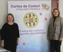 Curtea de Conturi a participat la Târgul ofertelor de muncă organizat de USM