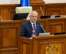 PSRM va solicita organizarea unor audieri parlamentare pe tema imigrației în Republica Moldova