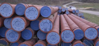 Peste 50 de km de apeduct și rețele de canalizare, construite în suburbii în ultimii doi ani