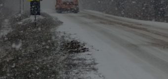 Ceață densă pe drumurile țării. Șoferii sunt îndemnați să fie prudenți