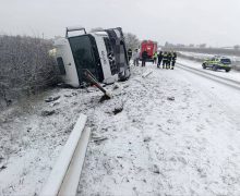 MAI: Drumurile naționale și regionale sunt practicabile, fără blocaje majore